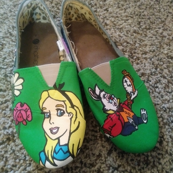 Other - Kids hand painted shoes